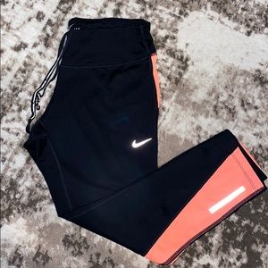 Women's Nike running dri fit Capri leggings
